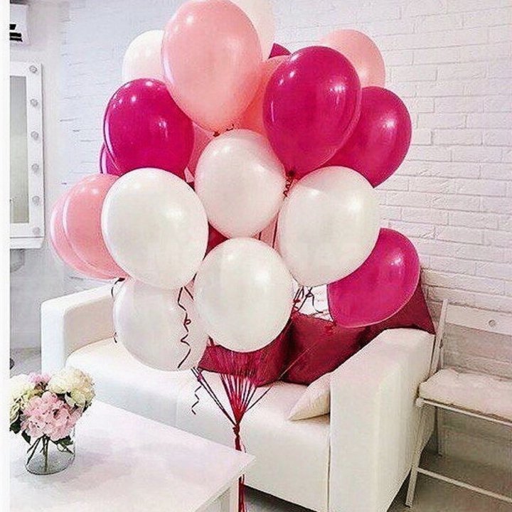 Облако шаров №2 в Пскове