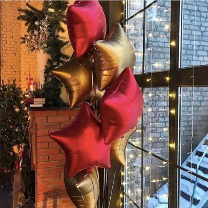 Фонтан шаров "Старлидж" в Пскове