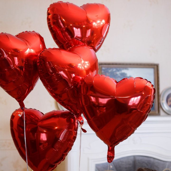 Фольгированный шар "Сердце" в Пскове