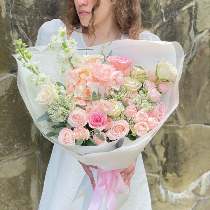 Дизайнерский букет №26 в Пскове