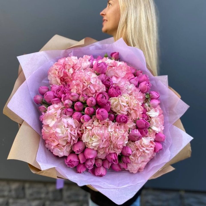 Макси-букет валдбери в Пскове