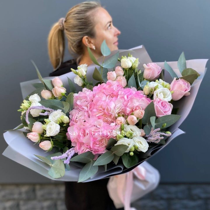 Дизайнерский букет "Кристал" в Пскове