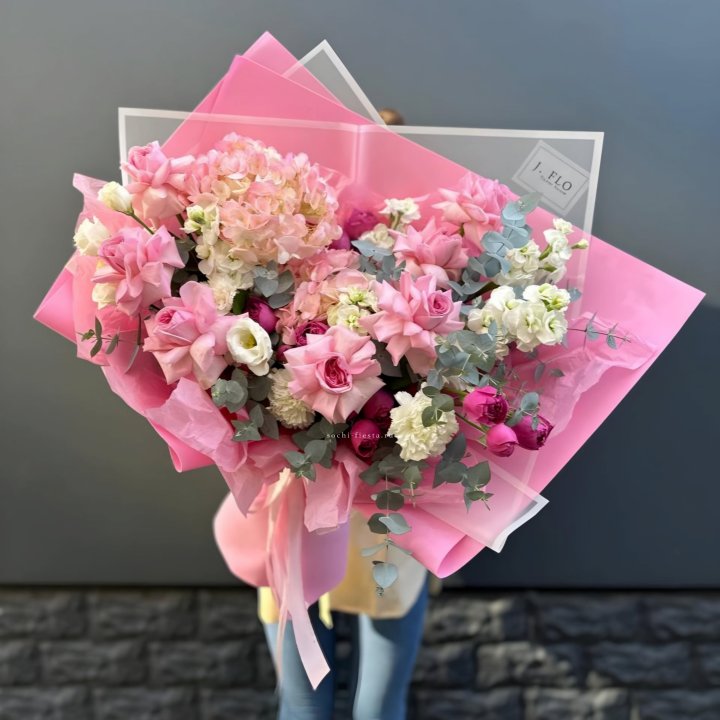 Дизайнерский букет №25 в Пскове