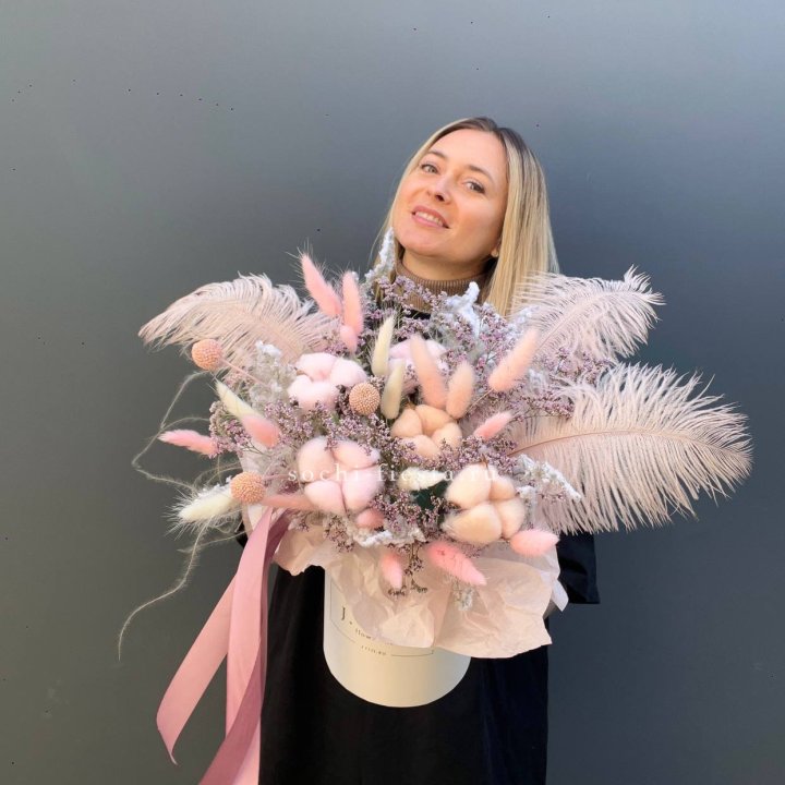 Авторский бокс с сухоцветами в Пскове