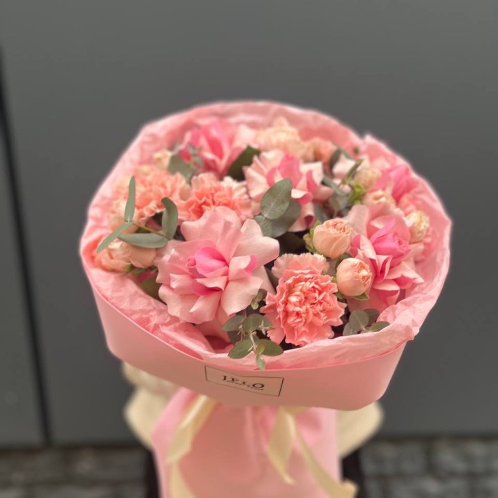  Сборный букет "Нелли" в Пскове