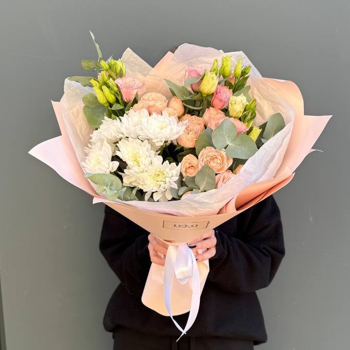 Букет "Персиковая нежность" в Пскове