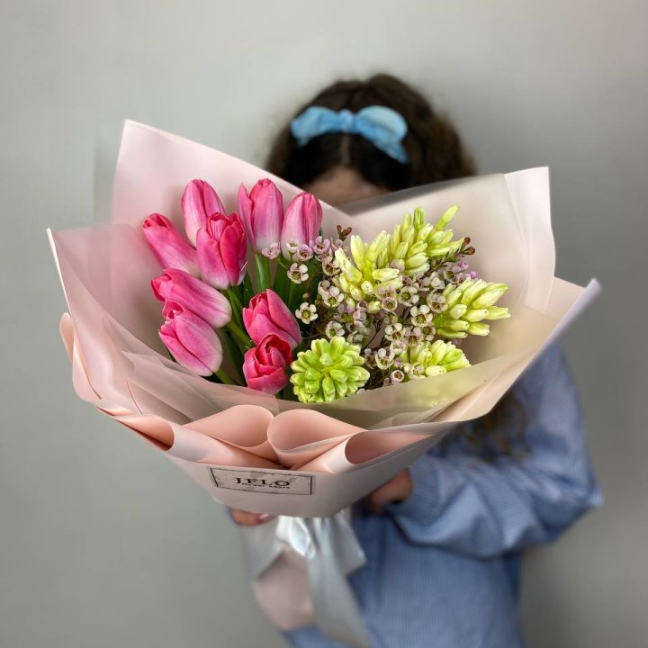  Дуо тюльпаны и гиацинты в Пскове