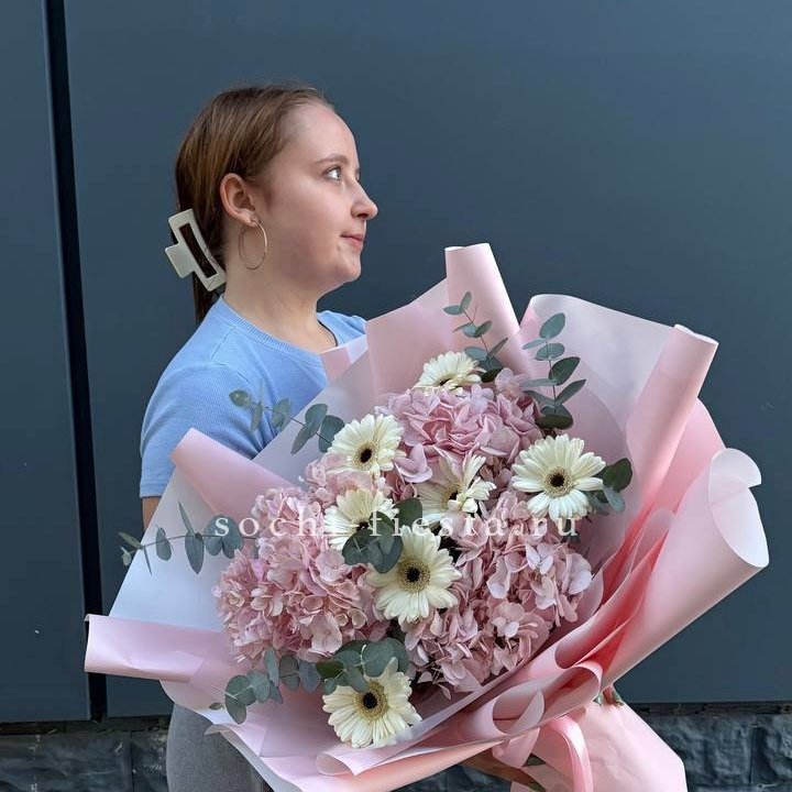 Букет "Знак любви" в Пскове