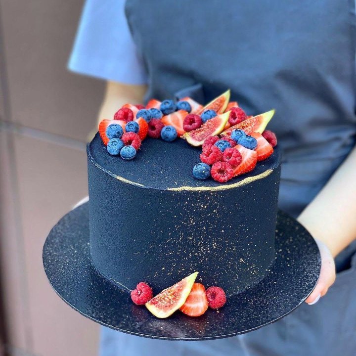 Торт "Черный лебедь" в Пскове