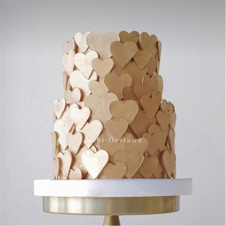 Торт "Hearts" gold в Пскове