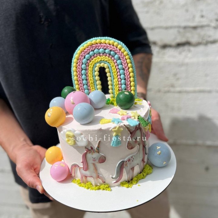 Торт "Радуга с единорогом" в Пскове