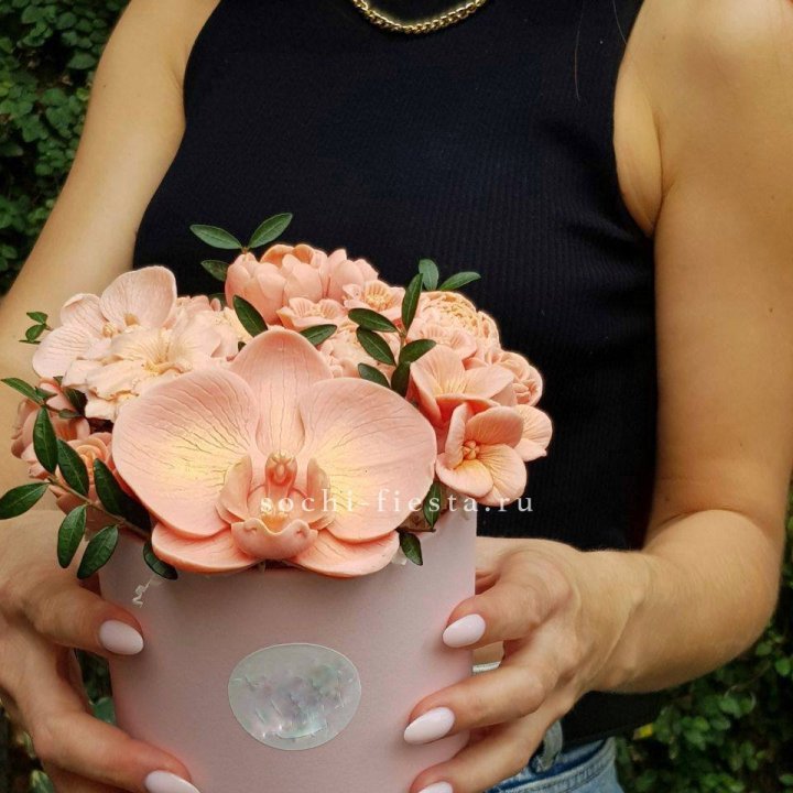 Шоколадный букет Орхидей в Пскове