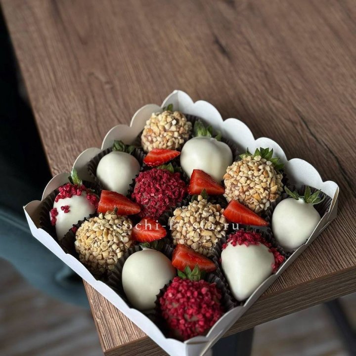 Клубника в шоколаде 12 ягод №2 в Пскове