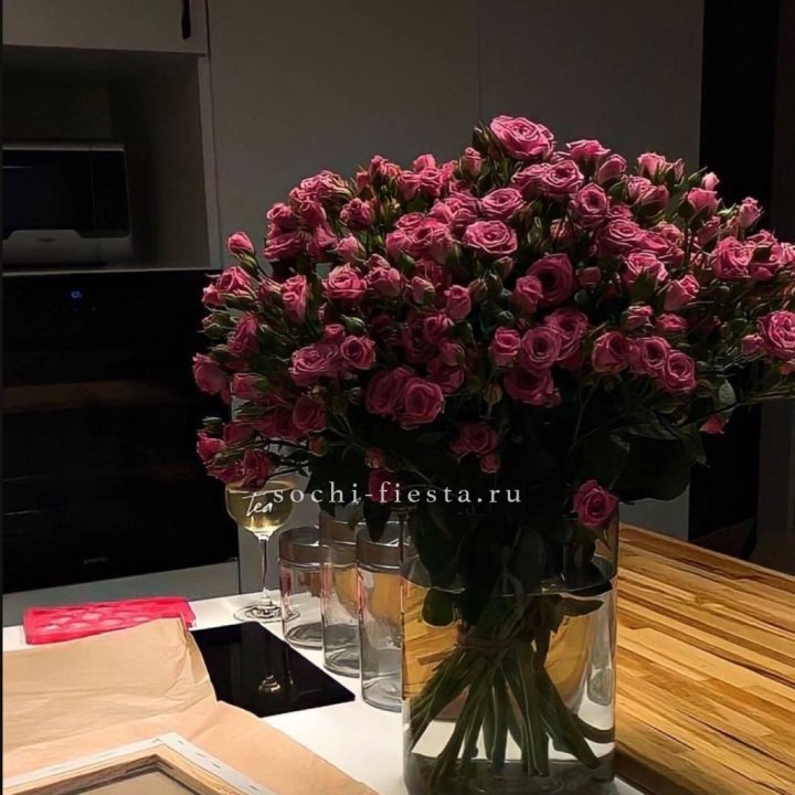 Цветочная подписка "Пакет большой" в Пскове