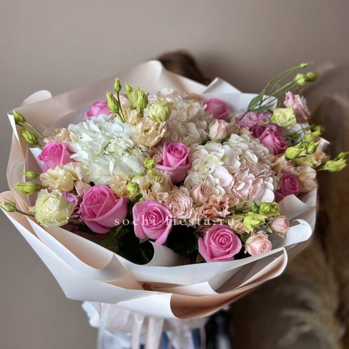 Дизайнерский букет "Каролина" в Пскове