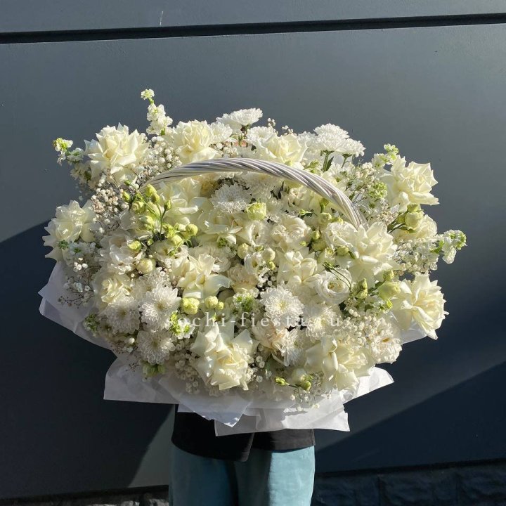 Корзина "Белоснежка" в Пскове