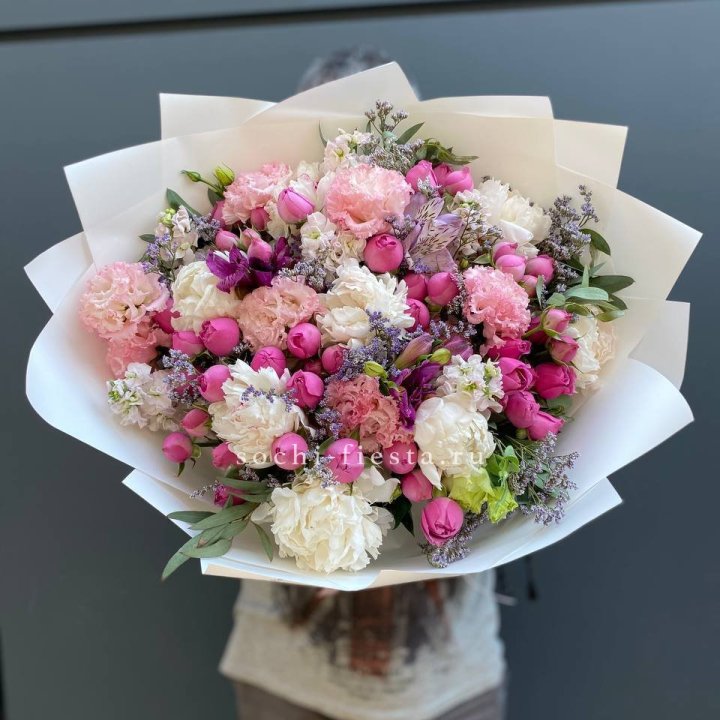 Дизайнерский букет №10 в Пскове