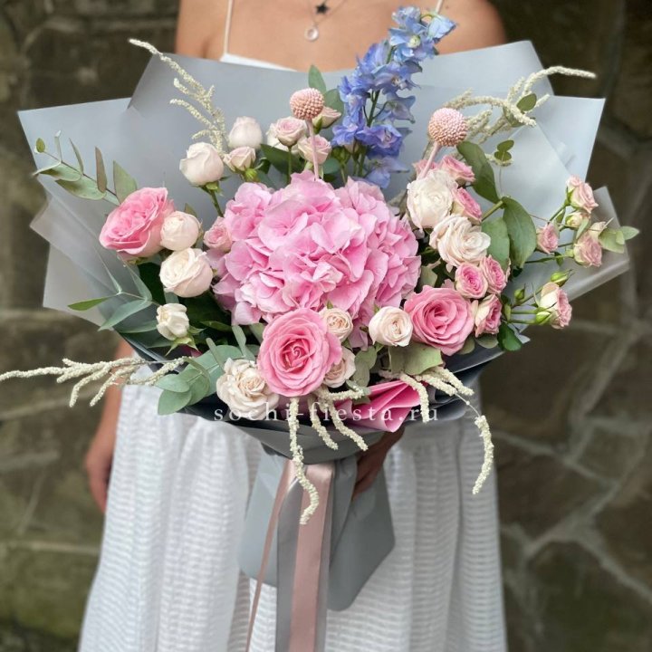 Дизайнерский букет №9 в Пскове