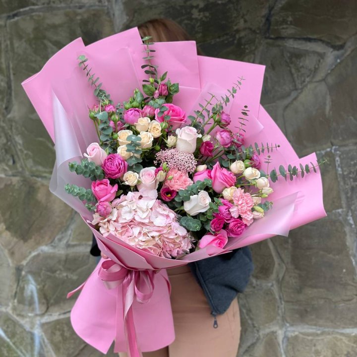 Дизайнерский букет "Паулина" в Пскове