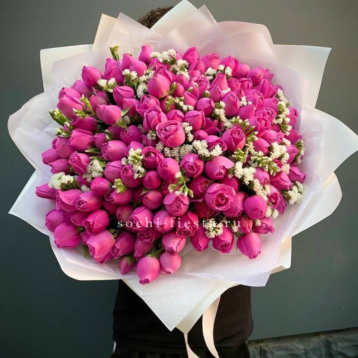 51 пионовидная Мисти Баблс  в Пскове