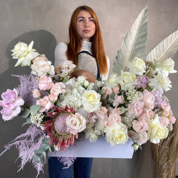 Авторский бокс "Лейтмотив" в Пскове