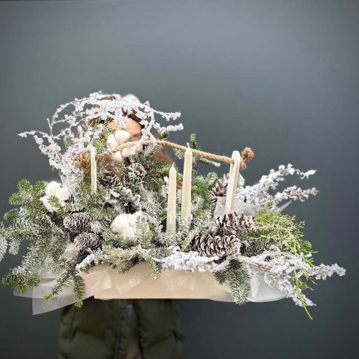 Новогодняя композиция  в Пскове