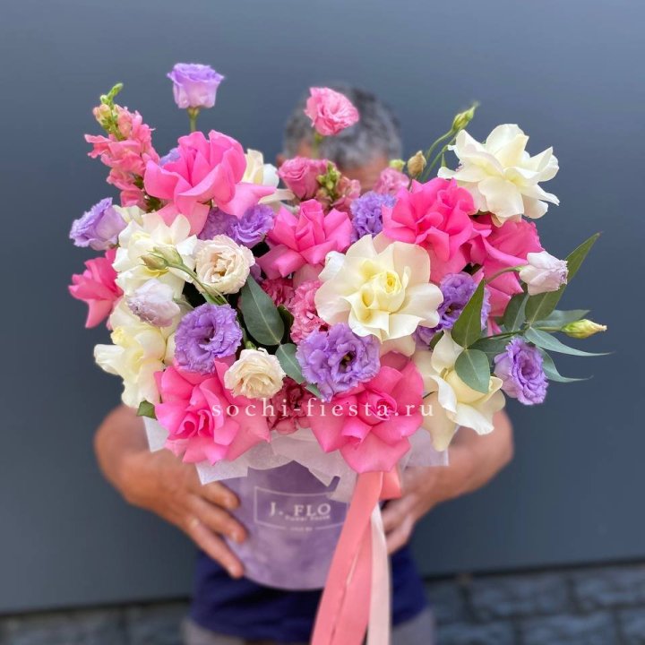 Цветочный бокс "Сиона" в Пскове