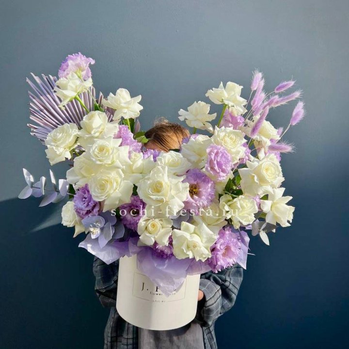 Цветочный бокс "Изабель" в Пскове