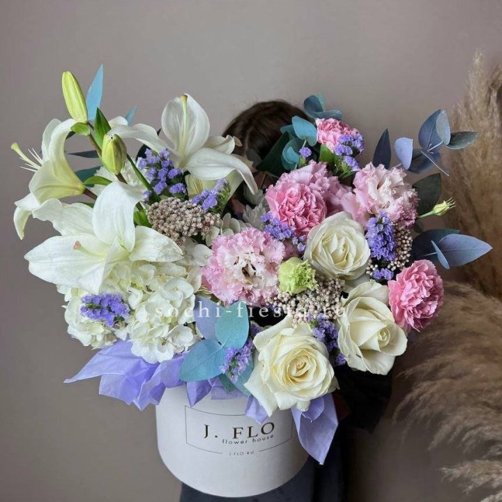 Авторский бокс "Виргиния" в Пскове