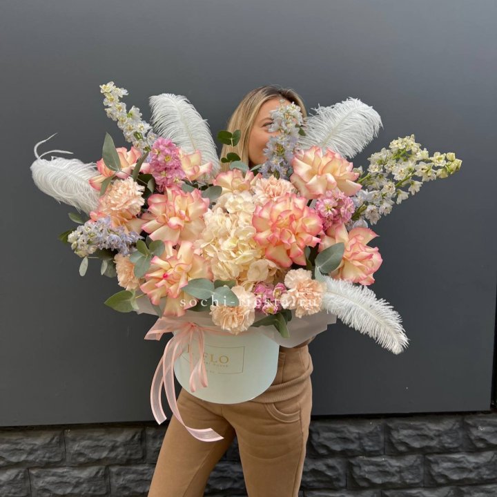 Авторский бокс "Флоренция" в Пскове