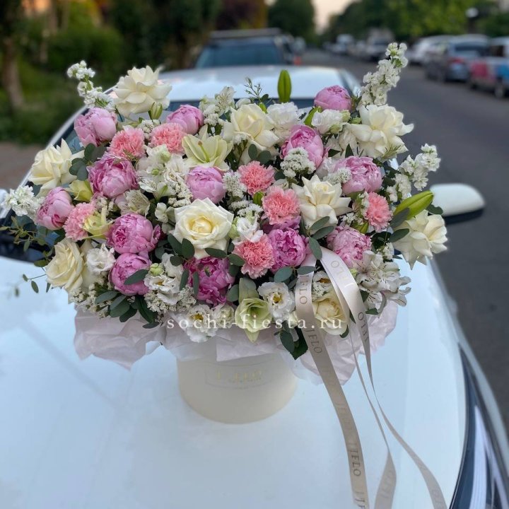 Дизайнерский цилиндр "Вау-3" в Пскове