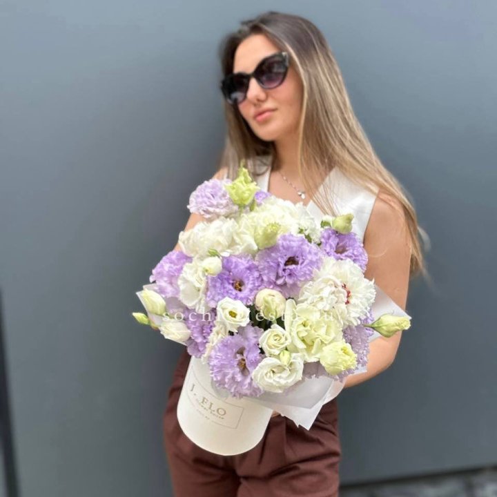 Дизайнерский цилиндр "Сирена" в Пскове