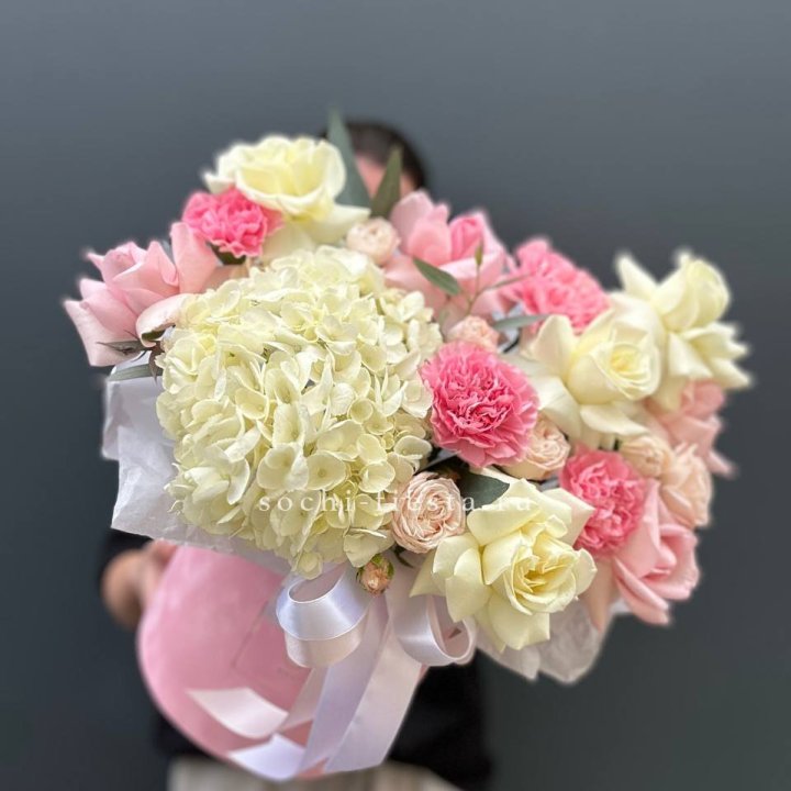 Дизайнерский цилиндр №5 в Пскове