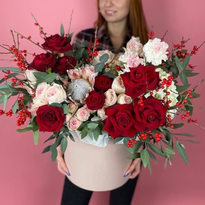 Авторский бокс "Ред гарден" в Пскове