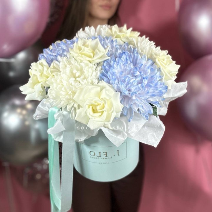 Коробка с цветами "Вольта" в Пскове