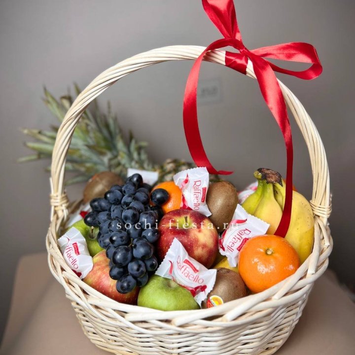 Фруктовая корзина №3 в Пскове