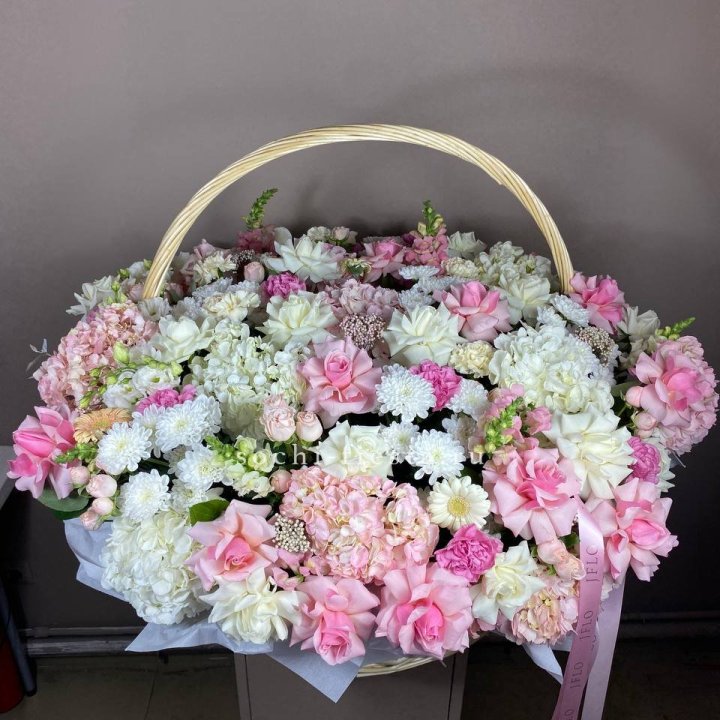 Авторская корзина №2 в Пскове