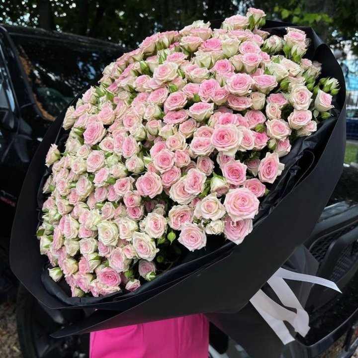 101 кустовая роза "Твистер" в Пскове