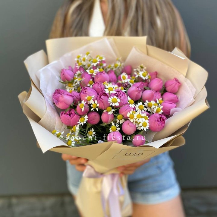 Дуобукет мисти с ромашками  в Пскове