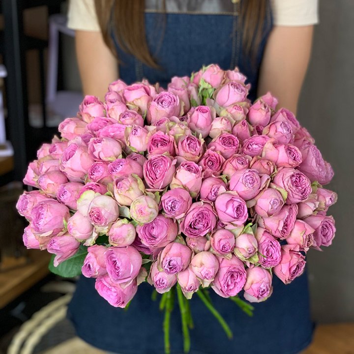 Розы Lavender поштучно в Пскове