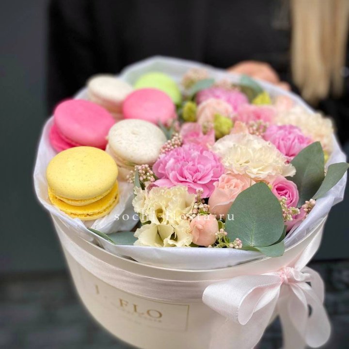 Бокс с макаронс "Тендернес" в Пскове