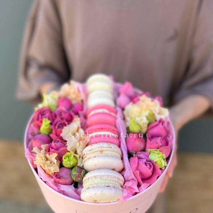 Цветочный бокс "Лана" в Пскове