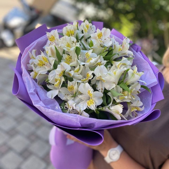 Букет альстромерий №6 в Пскове