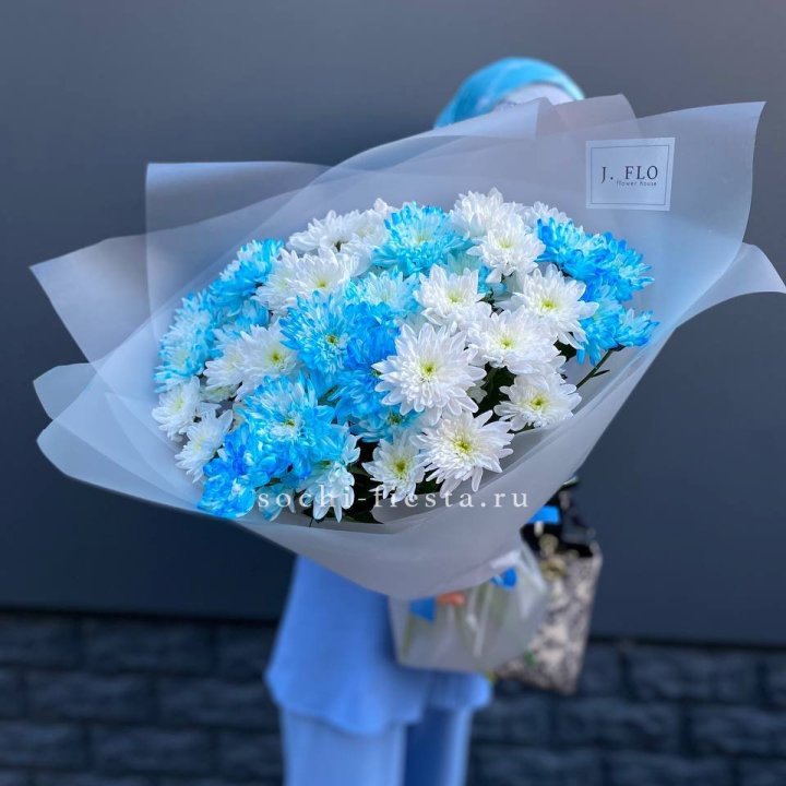 Букет хризантем "Голубая снежинка" в Пскове