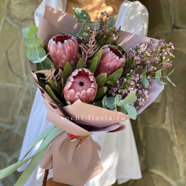 Букет из протеи "Клеопатра"  в Пскове