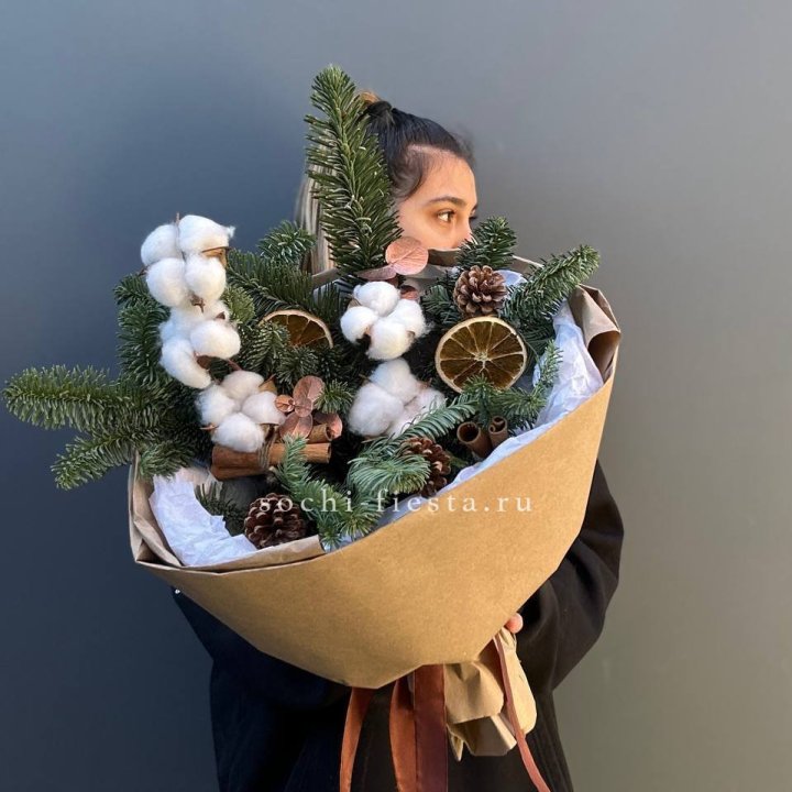 Зимний букет с нобилисом в Пскове