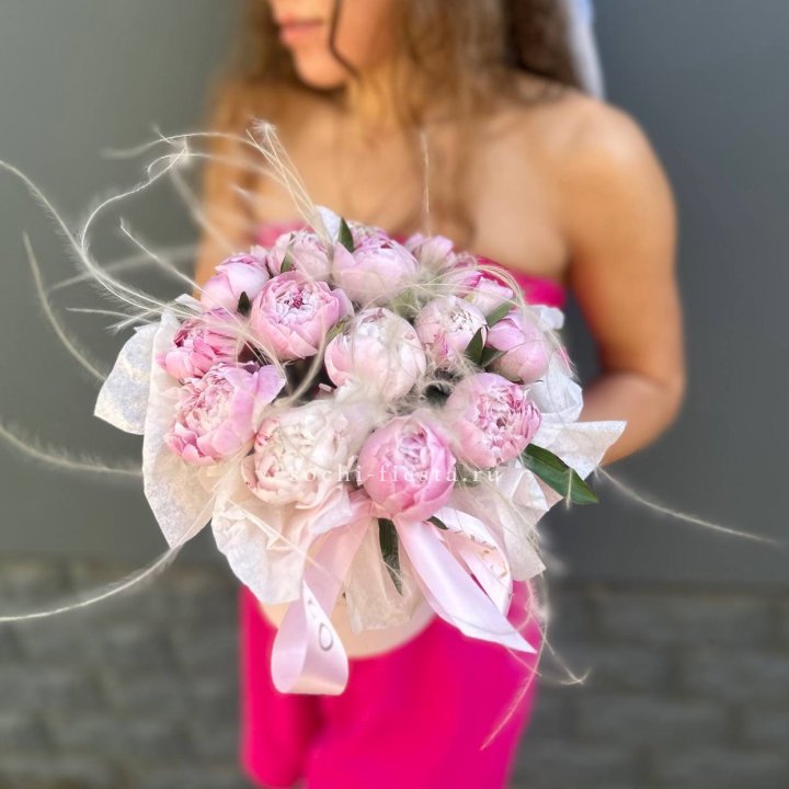 Цилиндр "Асмина" в Пскове