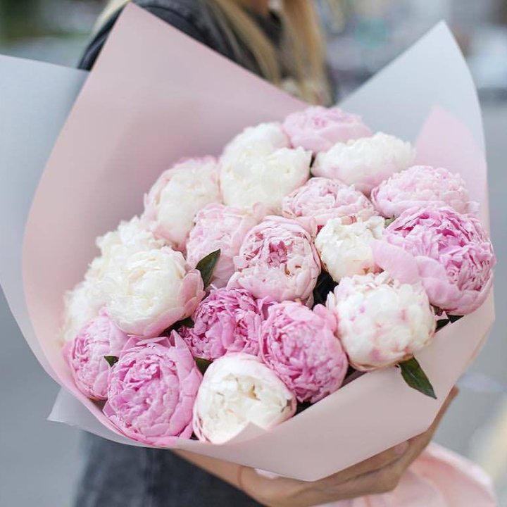 Букет пионов "Бутоника" в Пскове
