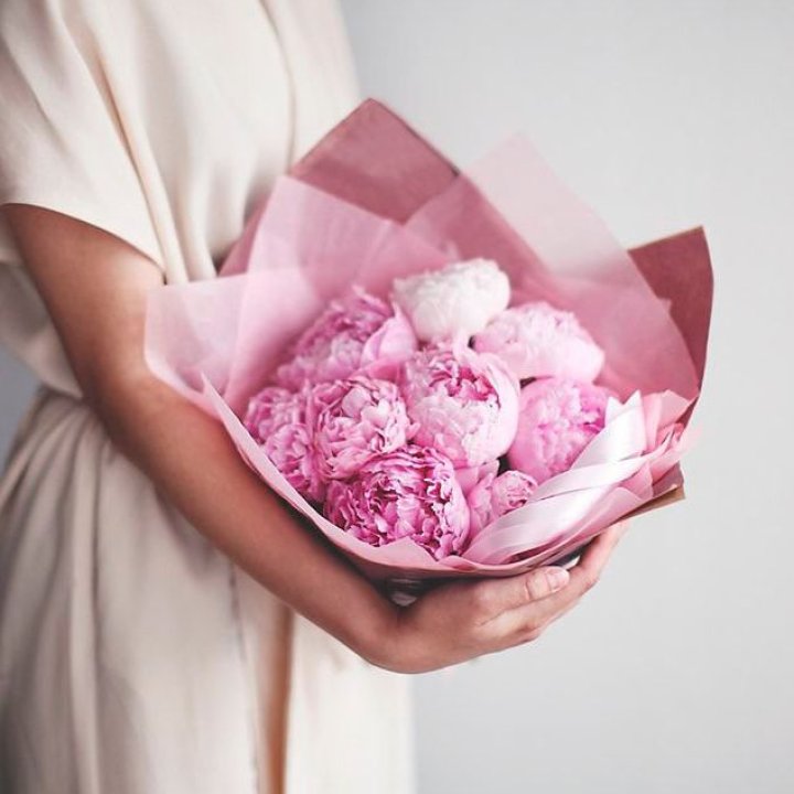 9 зефирных пионов в Пскове