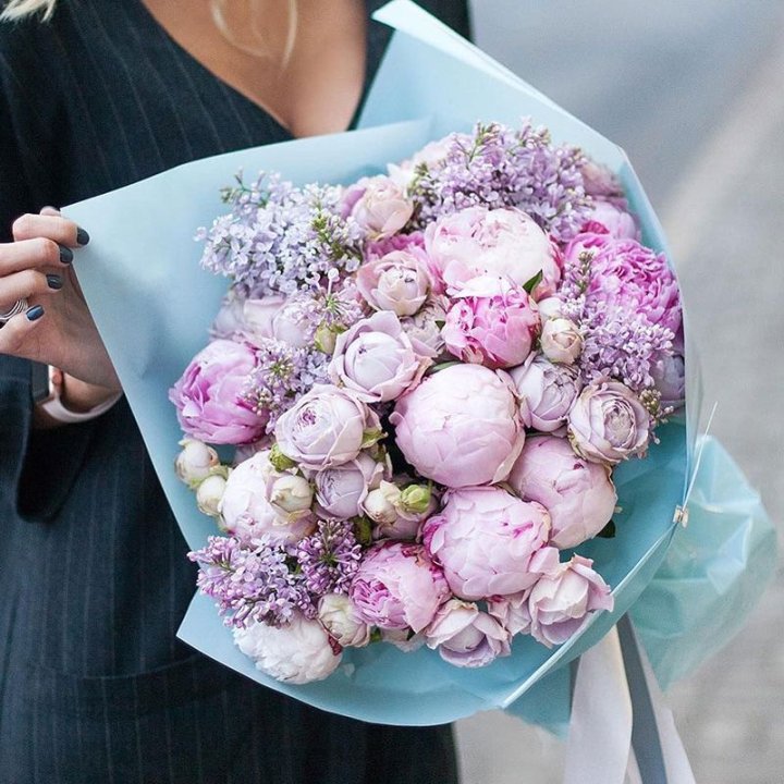 Букет "Блю логан" в Пскове